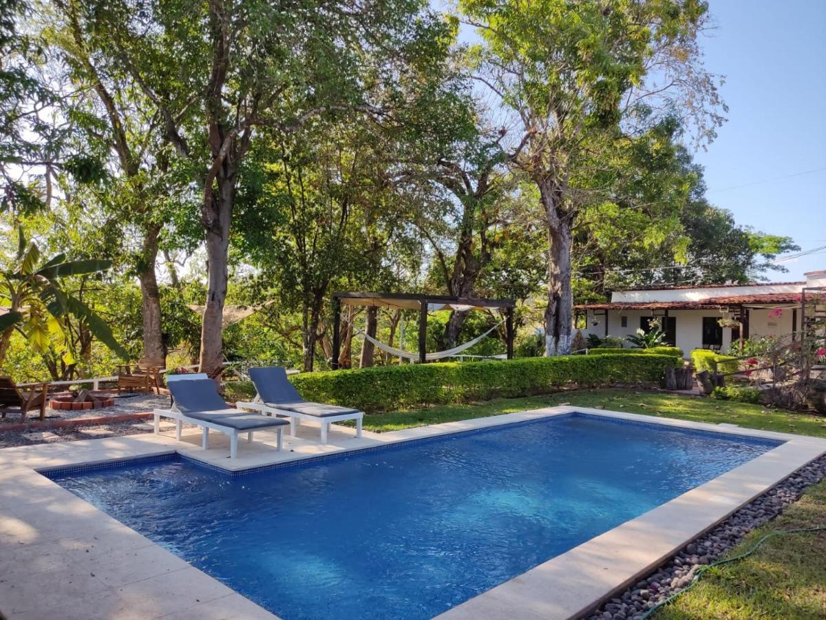Hotel Jardin De Las Marias Suchitoto Bagian luar foto