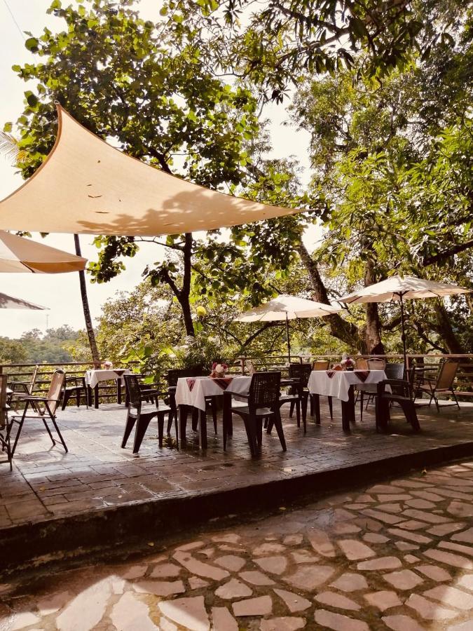 Hotel Jardin De Las Marias Suchitoto Bagian luar foto